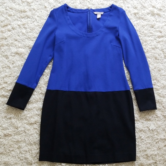 Banana Republic Dresses & Skirts - Banana Republic Long Sleeve Dress (Size 6)
